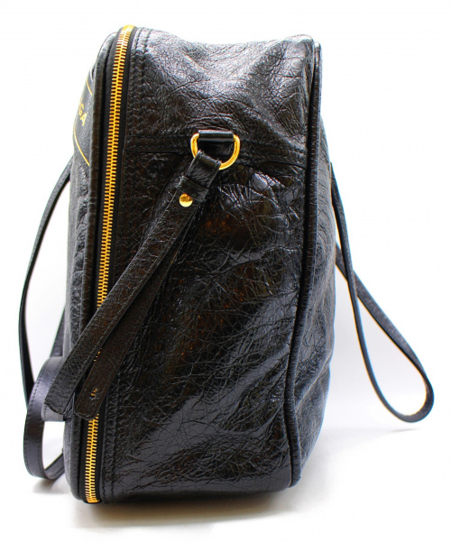 BALENCIAGA（バレンシアガ）BALENCIAGA (バレンシアガ) ショルダーバッグ ブラック 466542 D94IG　ブランケットスクエアMの古着・服飾アイテム