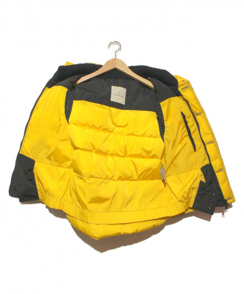 MONCLER（モンクレール）MONCLER (モンクレール) チェックダウンベスト グリーン×イエロー LIBERATIONの古着・服飾アイテム