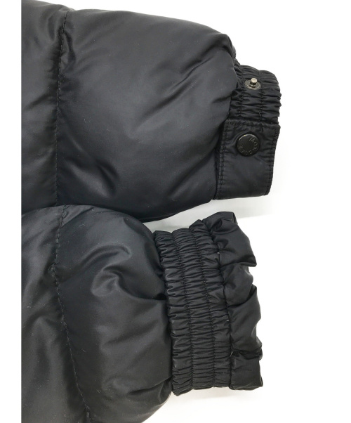 MONCLER（モンクレール）MONCLER (モンクレール) ロゴワッペン付きダウンジャケット ブラック サイズ:1 BAZILLEの古着・服飾アイテム