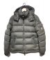 MONCLER（モンクレール）の古着「モンジュネーブルフーデットダウンジャケット」｜グレー
