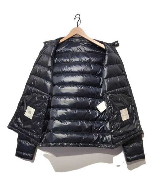 MONCLER（モンクレール）MONCLER (モンクレール) ライトウエイトダウンジャケット ネイビー サイズ:4の古着・服飾アイテム