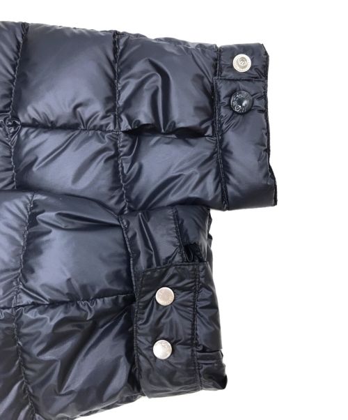 MONCLER（モンクレール）MONCLER (モンクレール) ライトウエイトダウンジャケット ネイビー サイズ:4の古着・服飾アイテム