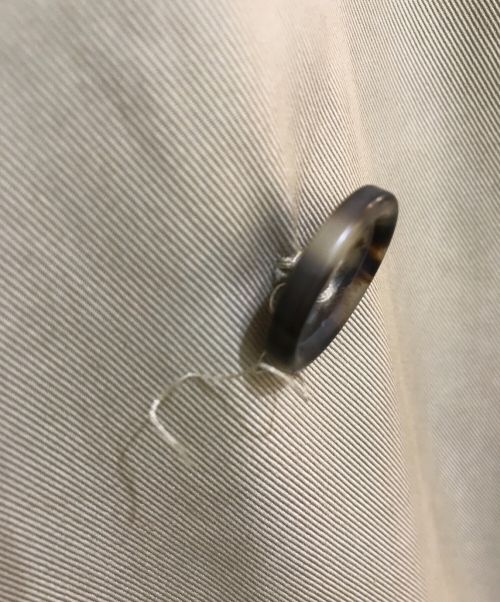 RED VALENTINO（レッドヴァレンティノ）RED VALENTINO (レッドヴァレンティノ) ギャバジン トレンチコート ベージュ サイズ:40の古着・服飾アイテム