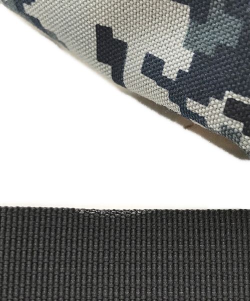 BRIEFING（ブリーフィング）BRIEFING (ブリーフィング) フラップショルダーバッグ ブラック×ブルーの古着・服飾アイテム