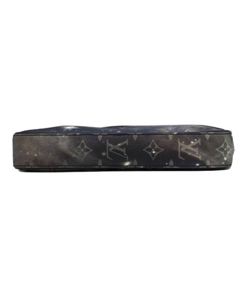LOUIS VUITTON（ルイ ヴィトン）LOUIS VUITTON (ルイ ヴィトン) アルファメッセンジャー グレーの古着・服飾アイテム