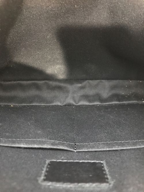 LOUIS VUITTON（ルイ ヴィトン）LOUIS VUITTON (ルイ ヴィトン) アルファメッセンジャー グレーの古着・服飾アイテム