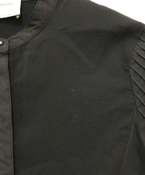 UNITED ARROWS TOKYO（ユナイテッドアローズトウキョウ）UNITED ARROWS TOKYO (ユナイテッドアローズトウキョウ) EMBOS ピンタック ショートスリーブブラウス ブラック サイズ:FREEの古着・服飾アイテム