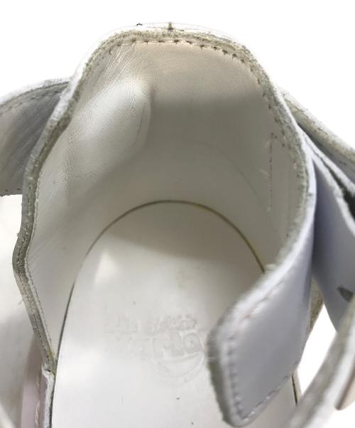 Dr.Martens（ドクターマーチン）Dr.Martens (ドクターマーチン) CLARISSA ホワイト サイズ:UK4の古着・服飾アイテム