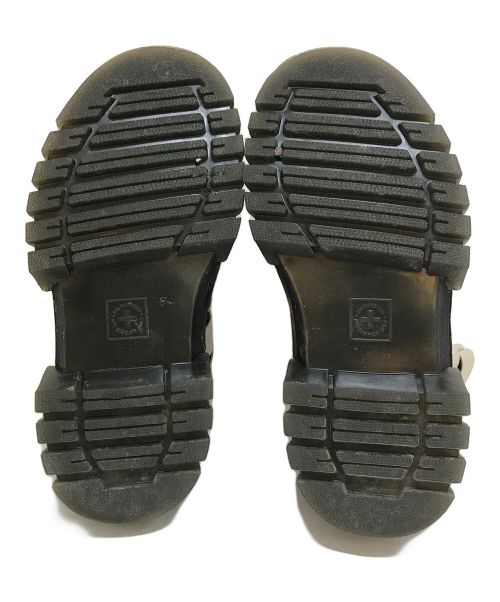 Dr.Martens（ドクターマーチン）Dr.Martens (ドクターマーチン) Ricki Gladiator ベージュ サイズ:UK5の古着・服飾アイテム