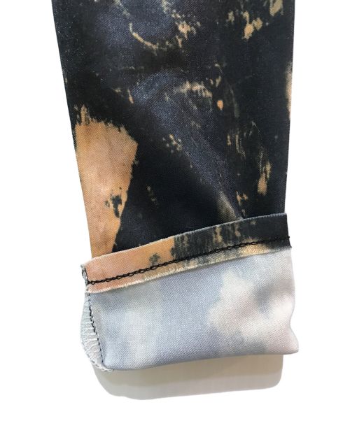 Acne studios（アクネ ストゥディオス）ACNE STUDIOS (アクネ ストゥディオス) 総柄タートルネックカットソー　FN-WN-TSHI000173 ブラック×ベージュ サイズ:XXSの古着・服飾アイテム