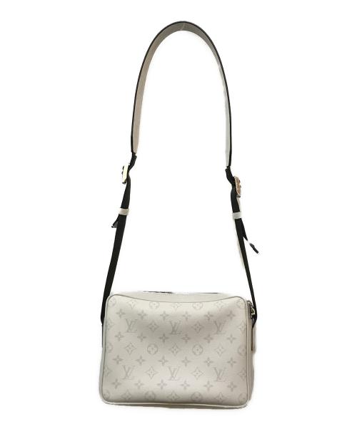 LOUIS VUITTON（ルイ ヴィトン）LOUIS VUITTON (ルイ ヴィトン) タイガ ラマ バムバッグ アウトドア M30243 ホワイトの古着・服飾アイテム