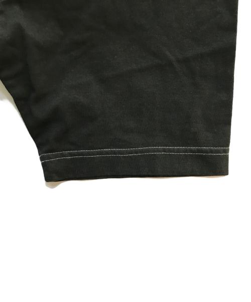 COMME des GARCONS HOMME（コムデギャルソン オム）COMME des GARCONS HOMME (コムデギャルソン オム) 製品染めロゴバッチTシャツ　HJ-T032 ブラック サイズ:サイズ表記なしの古着・服飾アイテム