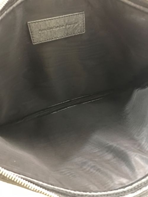 BALENCIAGA（バレンシアガ）BALENCIAGA (バレンシアガ) クラッチバッグ　312207 ブラックの古着・服飾アイテム
