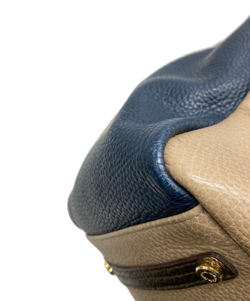 A.D.M.J.（エーディーエムジェイ）A.D.M.J. (エーディーエムジェイ) バイカラーハンドバッグ ベージュの古着・服飾アイテム