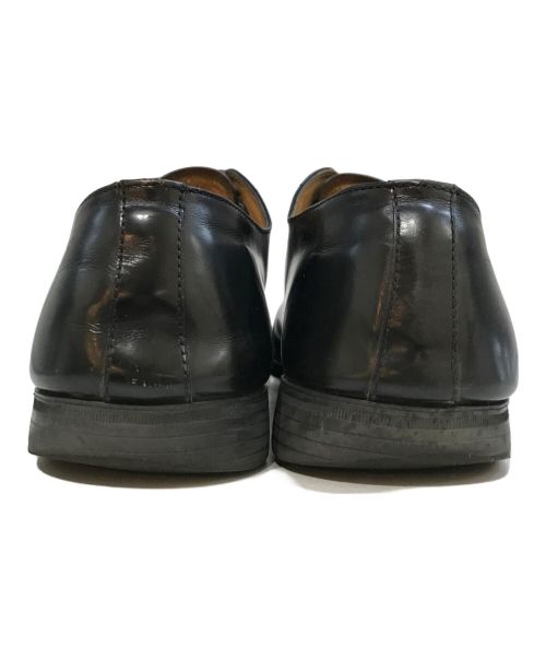 FABI（ファビ）FABI (ファビ) スタッズ付きドレスシューズ ブラック サイズ:42の古着・服飾アイテム