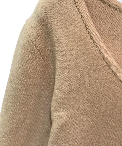 AURALEE（オーラリー）AURALEE (オーラリー) LAMB WOOL SMOOTH KNIT PO A23AP01RW ベージュの古着・服飾アイテム