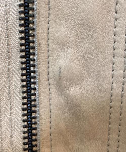 AVIREX（アヴィレックス）AVIREX (アヴィレックス) レザージャケット ベージュ サイズ:Mの古着・服飾アイテム