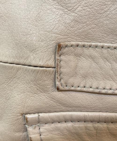 AVIREX（アヴィレックス）AVIREX (アヴィレックス) レザージャケット ベージュ サイズ:Mの古着・服飾アイテム