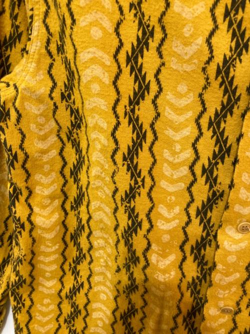 CALEE（キャリー）CALEE (キャリー) ORIGINAL NATIVE PATTERN L/S SH イエロー サイズ:MEDIUMの古着・服飾アイテム