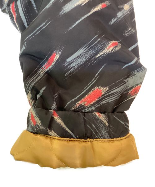 CALEE（キャリー）CALEE (キャリー) Water repellent tasser allover pattern track jacket ブラック サイズ:MEDIUMの古着・服飾アイテム