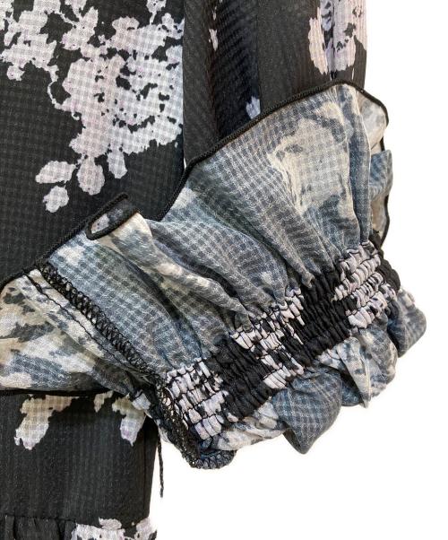 HER LIP TO（ハーリップトゥ）HER LIP TO (ハーリップトゥ) Asymmetrical Floral Dress ブラック サイズ:Sの古着・服飾アイテム