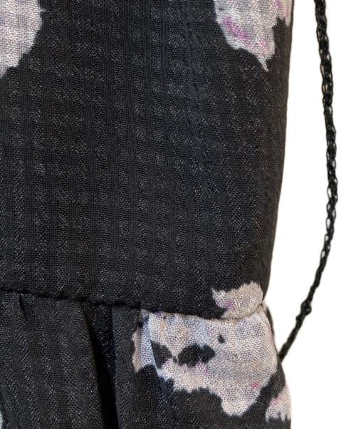 HER LIP TO（ハーリップトゥ）HER LIP TO (ハーリップトゥ) Asymmetrical Floral Dress ブラック サイズ:Sの古着・服飾アイテム