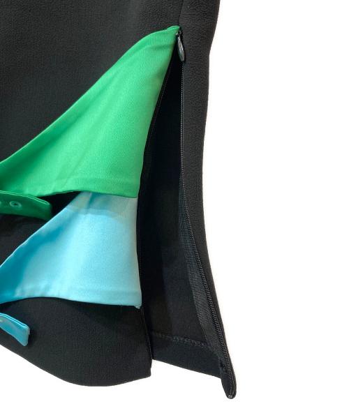 EMPORIO ARMANI（エンポリオアルマーニ）EMPORIO ARMANI (エンポリオアルマーニ) ダブルカラーベルトデザインベスト ブラック サイズ:38の古着・服飾アイテム