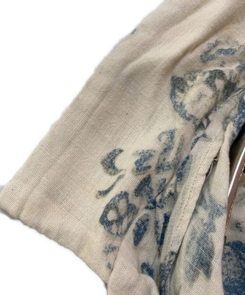 R BY 45rpm（アールバイフォーティファイブアールピーエム）R BY 45rpm (アールバイフォーティファイブアールピーエム) コットンガーゼ総柄シャツ ベージュ サイズ:４の古着・服飾アイテム