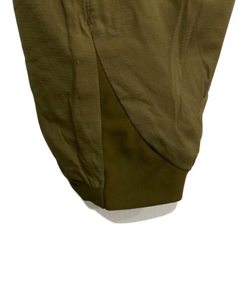 ARC'TERYX（アークテリクス）ARC'TERYX (アークテリクス) ATOM LT HOODY カーキ サイズ:Ｌの古着・服飾アイテム