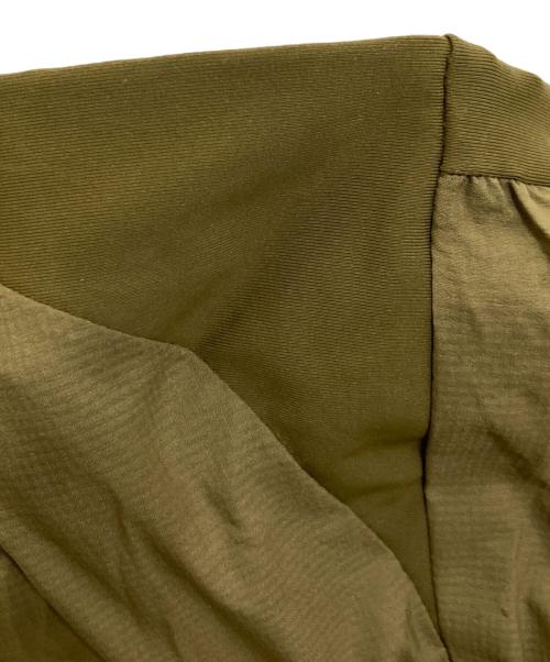 ARC'TERYX（アークテリクス）ARC'TERYX (アークテリクス) ATOM LT HOODY カーキ サイズ:Ｌの古着・服飾アイテム