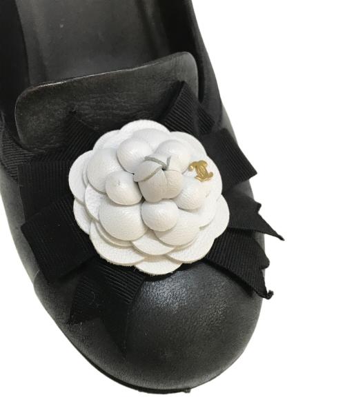 CHANEL（シャネル）CHANEL (シャネル) カメリア パンプス　G29489 ブラック サイズ:36の古着・服飾アイテム