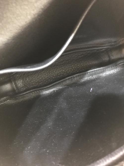 BALENCIAGA（バレンシアガ）BALENCIAGA (バレンシアガ) エブリデイ カメラバッグS　489812 ホワイトの古着・服飾アイテム