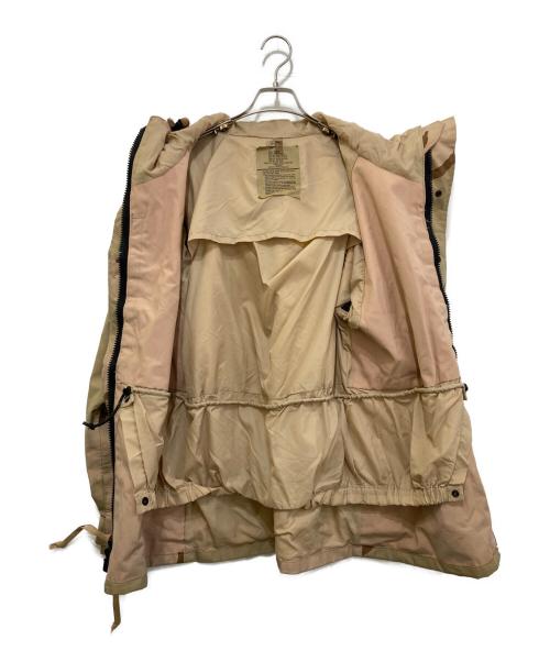 US ARMY（ユーエスアーミー）US ARMY (ユーエスアーミー) GEN2 LEVEL6 DESERT CAMO GORE-TEX PARKA ベージュ サイズ:SMの古着・服飾アイテム