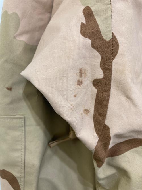 US ARMY（ユーエスアーミー）US ARMY (ユーエスアーミー) GEN2 LEVEL6 DESERT CAMO GORE-TEX PARKA ベージュ サイズ:SMの古着・服飾アイテム