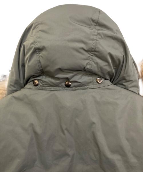 BURBERRY BLACK LABEL（バーバリーブラックレーベル）BURBERRY BLACK LABEL (バーバリーブラックレーベル) ダウンコート　BMP03-731-76 カーキ サイズ:Mの古着・服飾アイテム