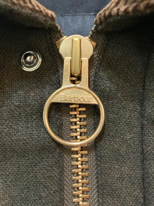 Barbour（バブアー）Barbour (バブアー) TRANSPORT ウール ショート ブルゾン　232MCAS107 カーキ サイズ:36の古着・服飾アイテム