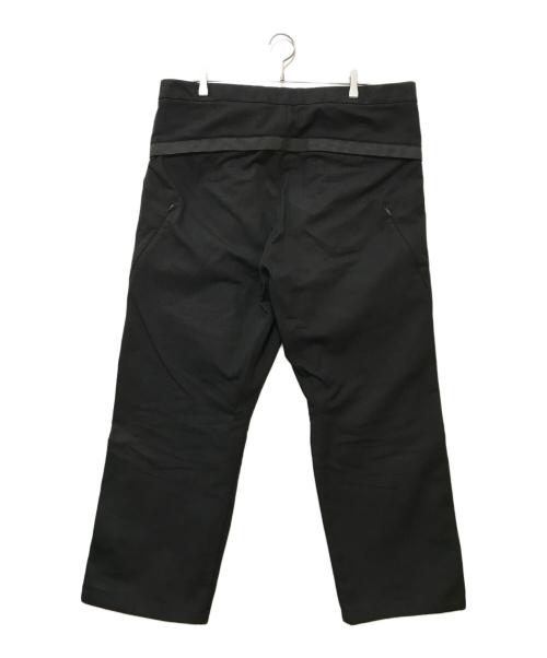 ACRONYM（アクロニウム）ACRONYM (アクロニウム) COTTON WEB BELT VENT PANTS　P55-KI ブラック サイズ:Ｍの古着・服飾アイテム