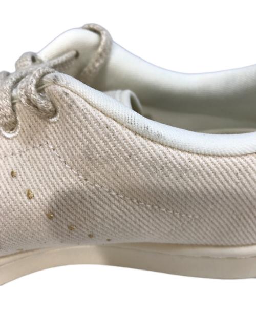 adidas（アディダス）adidas (アディダス) STANSMITH H GY8793 ベージュ サイズ:27cmの古着・服飾アイテム