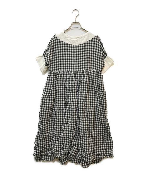 kosato fuku（コサトフク）kosato fuku (コサトフク) ハンドメイドリネンギンガムチェックワンピース ホワイト×ブラック サイズ:サイズ表記なしの古着・服飾アイテム