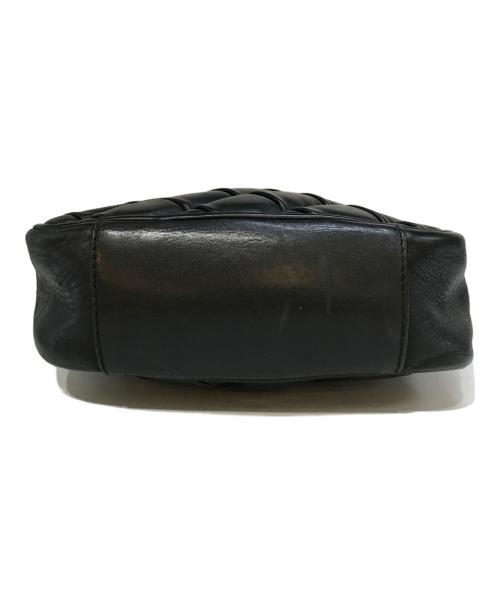 GIORGIO ARMANI（ジョルジョアルマーニ）GIORGIO ARMANI (ジョルジョアルマーニ) レザーキルトショルダーバッグ ブラックの古着・服飾アイテム