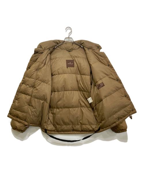 MONCLER（モンクレール）MONCLER (モンクレール) BEGダウンジャケット　G32-003 ブラウン サイズ:2の古着・服飾アイテム