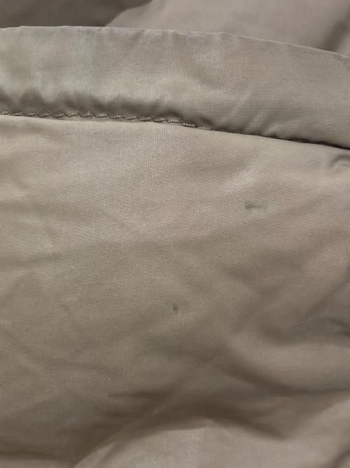 MONCLER（モンクレール）MONCLER (モンクレール) BEGダウンジャケット　G32-003 ブラウン サイズ:2の古着・服飾アイテム