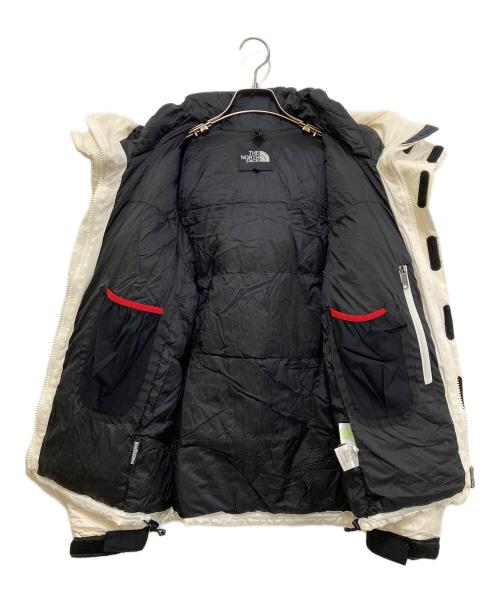 THE NORTH FACE（ザ ノース フェイス）THE NORTH FACE (ザ ノース フェイス) バルトロライトジャケット　ND91510 ホワイト サイズ:Mの古着・服飾アイテム