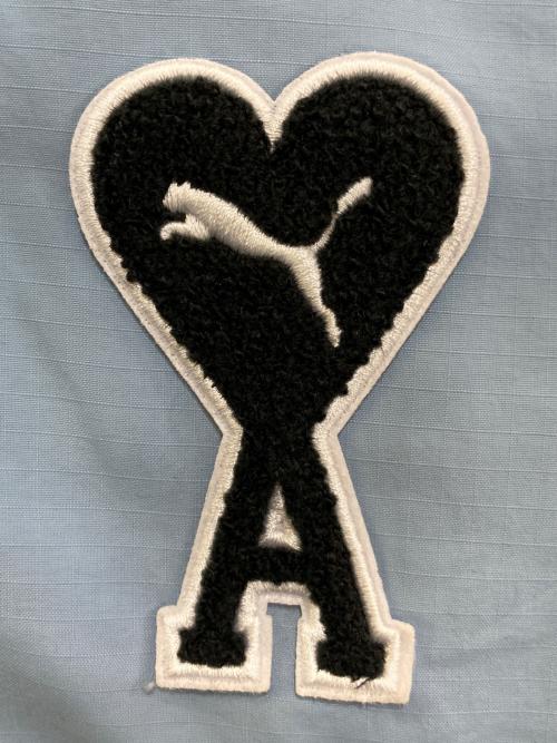 PUMA（プーマ）PUMA (プーマ) AMI Alexandre Mattiussi (アミアレクサンドルマテュッシ) M AMI PUFFER JACKET　535991-73 スカイブルー サイズ:Sの古着・服飾アイテム