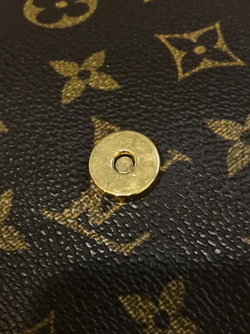 LOUIS VUITTON（ルイ ヴィトン）LOUIS VUITTON (ルイ ヴィトン) ミュゼット・タンゴ ショートショルダー　M51257 ブラウンの古着・服飾アイテム