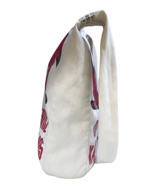 KAPITAL（キャピタル）KAPITAL (キャピタル) ニュースペーパーバッグ ベージュの古着・服飾アイテム