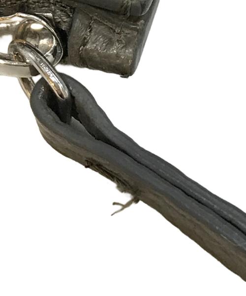 Maison Margiela（メゾンマルジェラ）Maison Margiela (メゾンマルジェラ) グレインレザー マネークリップ付き 二つ折り 財布　SA1UI0022 P4455 グレーの古着・服飾アイテム