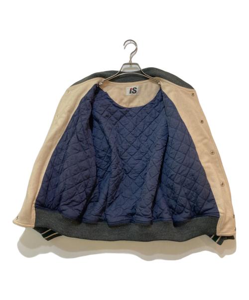 I.S.（アイエス）I.S. (アイエス) 80's ロゴバーシティージャケット RF34044 ベージュ サイズ:7の古着・服飾アイテム