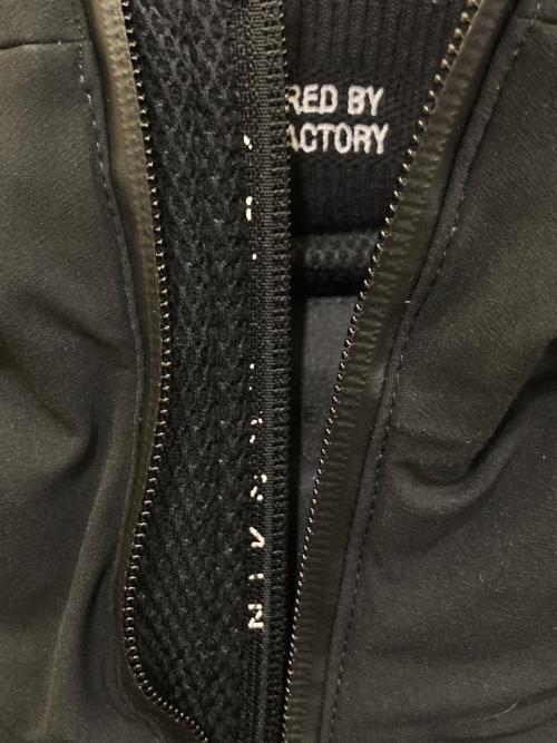 DESCENTE（デサント）DESCENTE (デサント) MIZUSAWA DOWN JACKET ブラック サイズ:Mの古着・服飾アイテム