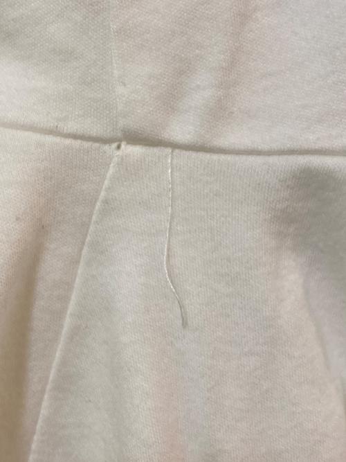 CELERI（セルリ）CELERI (セルリ) Flare Tee ホワイト サイズ:サイズ表記なしの古着・服飾アイテム